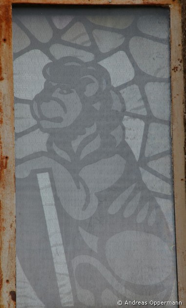 Löwe als Glasbild des Sendehauses auf dem Schlossberg