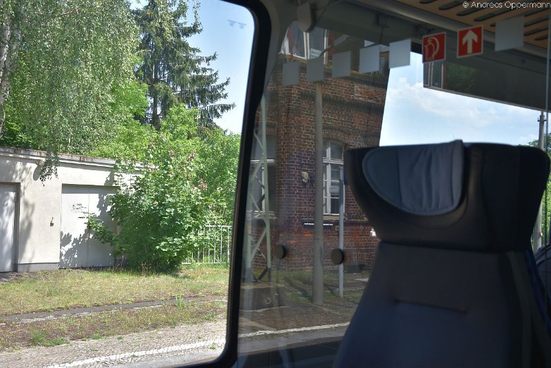 Blicke aus dem Fenster auf der Zugfahrt von Frankfurt (Oder) nach Cottbus.