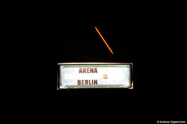 Lichter rund um die Arena in Kreuzberg
